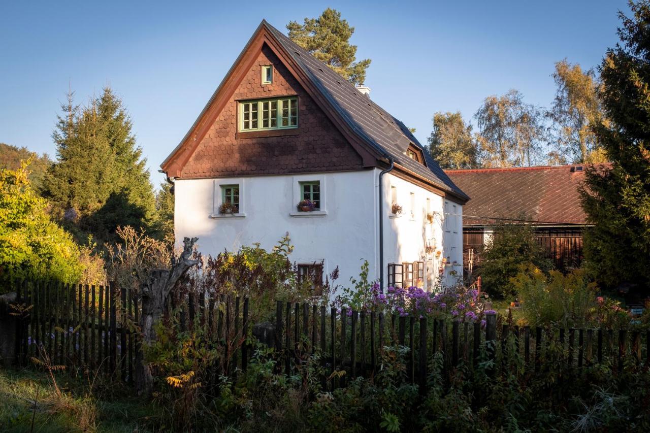 Enjoy Cozy Romance Hills Forest Gardens Views Sauna Whirlpool Bath Jablonne v Podjestedi Exterior photo